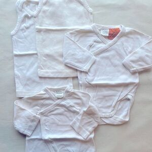 White organic cotton Bodysuits and shirt bundle